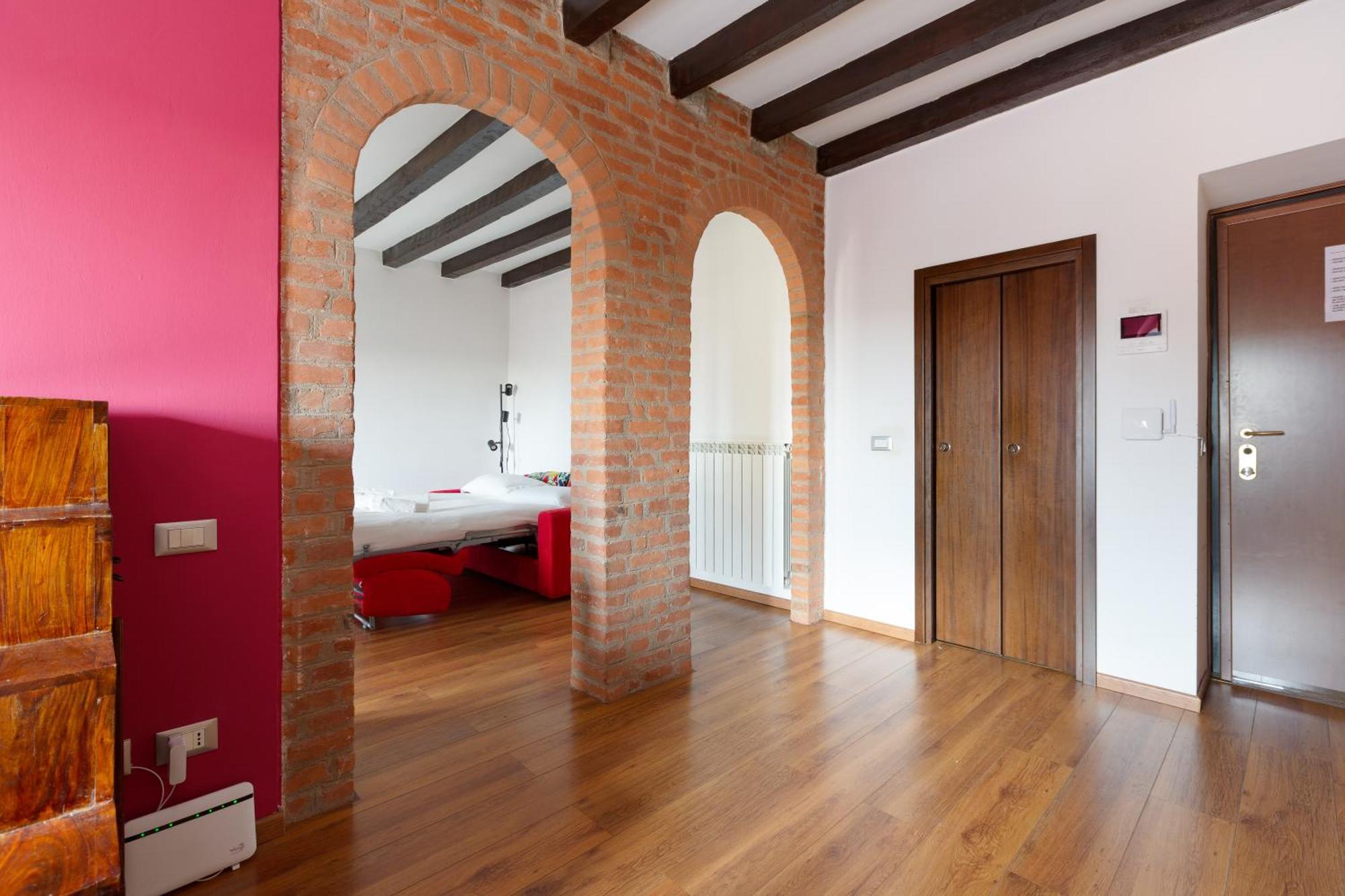 Apartamento Colonne Di San Lorenzo - Colorful Apartment! Milán